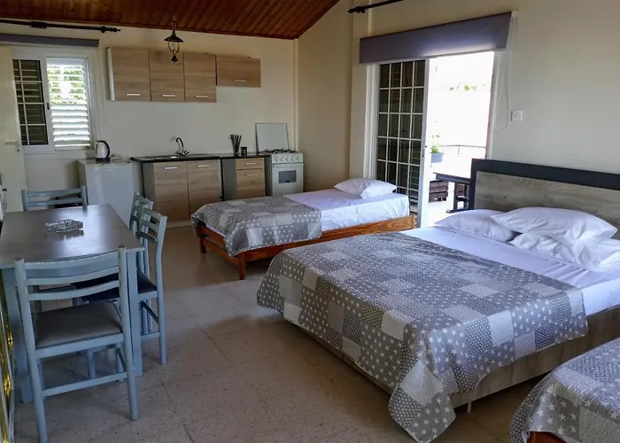 Mersinia Apartmán *